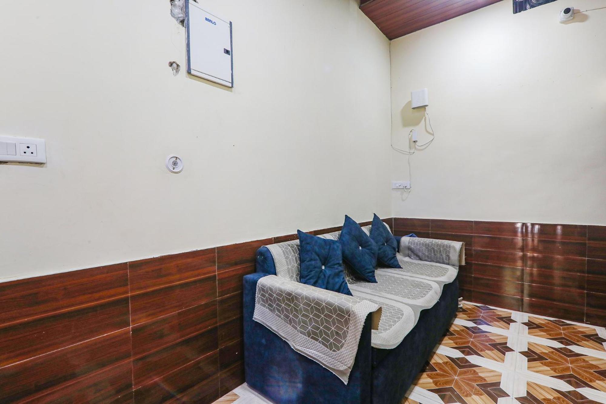 Fabhotel Uma Yugul Ayodhya Exterior foto