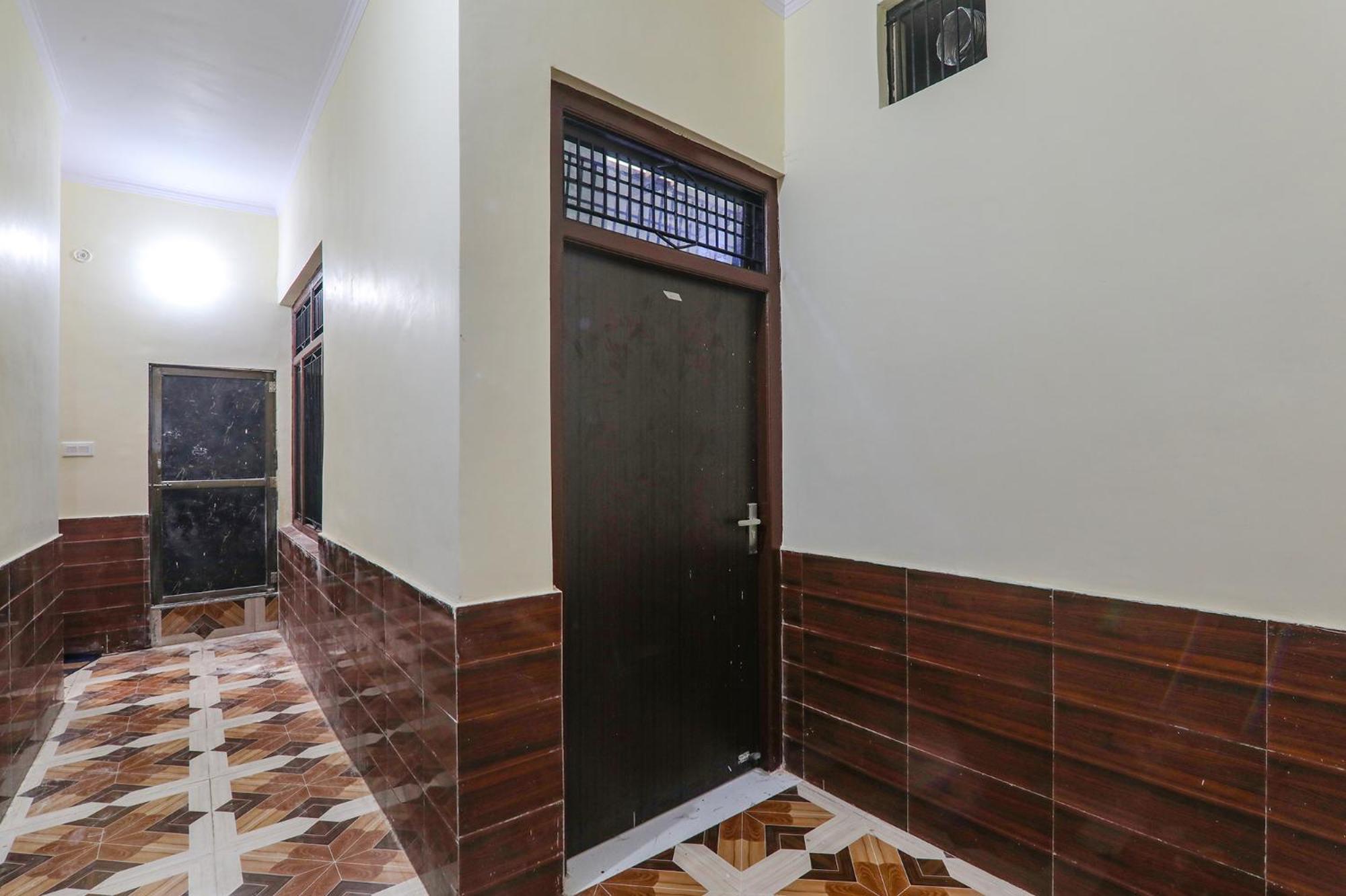 Fabhotel Uma Yugul Ayodhya Exterior foto